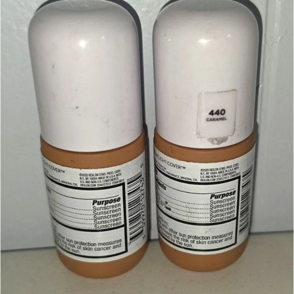 Revlon Colorstay Light Cover Foundation 12 hour Lot of 2 440 Caramel